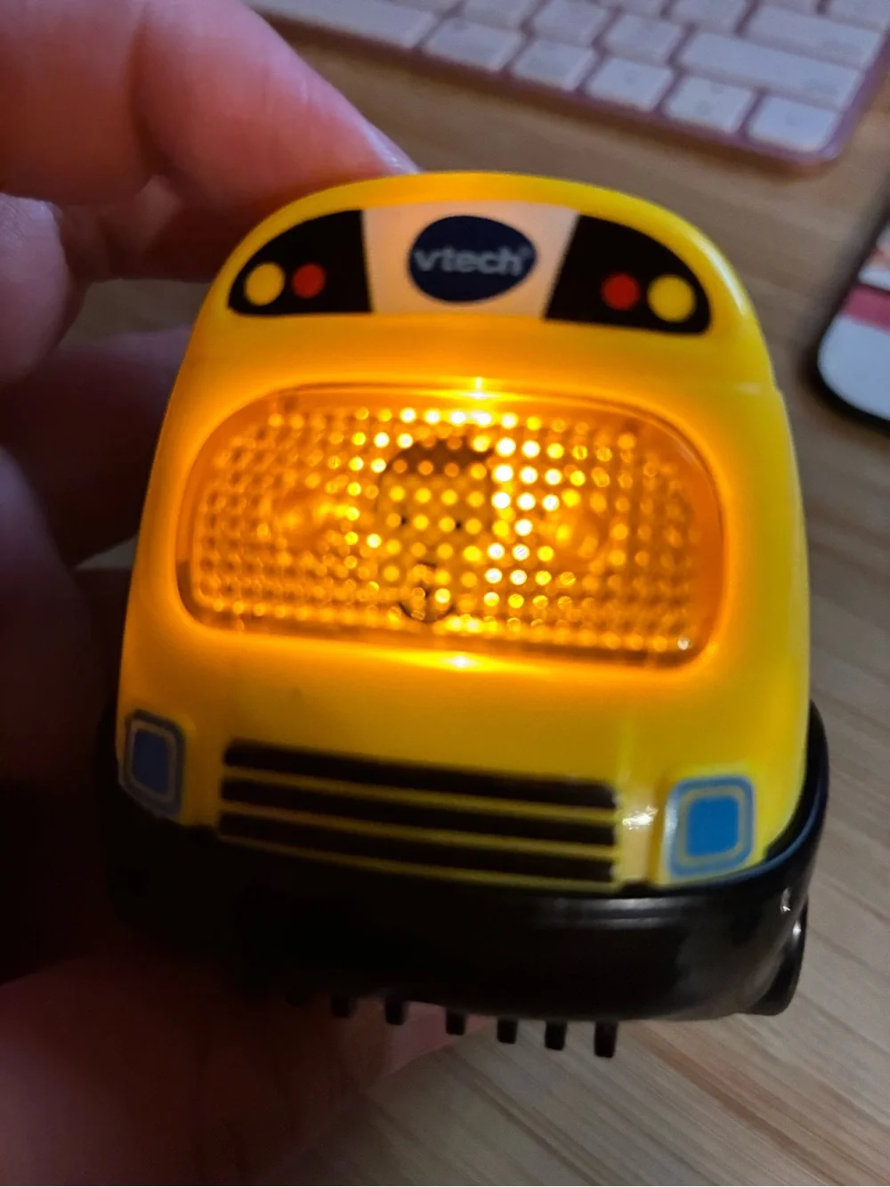 V-Tech School Bus and smart wheels green Van